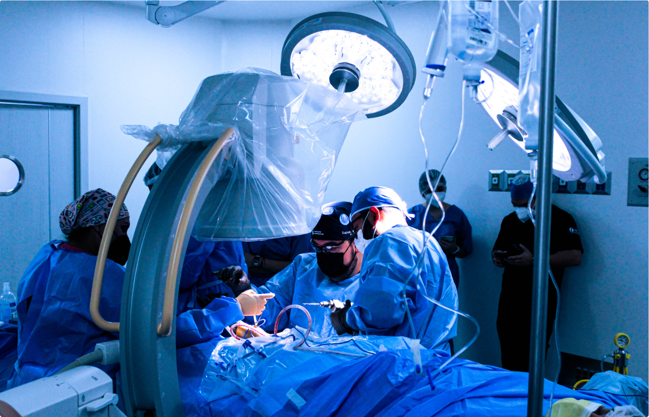 Atención médica y quirúrgica